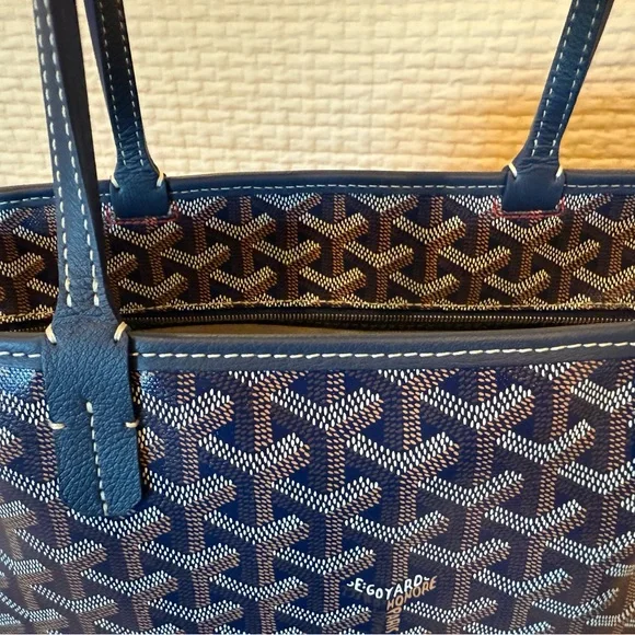 Goyard Blue Chevron Print Saint Louis Tote - Picture 5 of 13